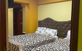 Hostal Rosas Pampa